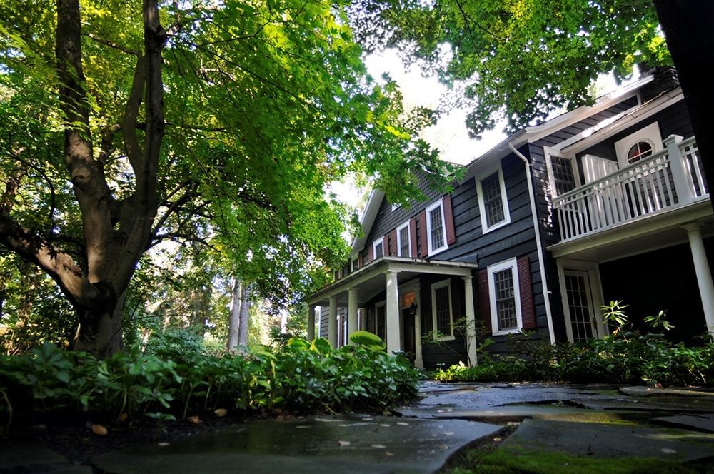 Buttermilk Falls Inn & Spa Milton Екстериор снимка